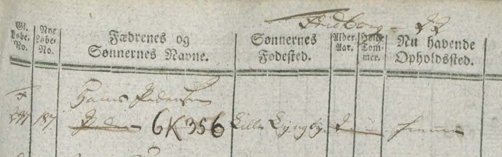 Udklip fra lægdsrulle med Hans Pedersens søn Peder i 1800, hvor der er en flyttehenvisning (vedtegning)